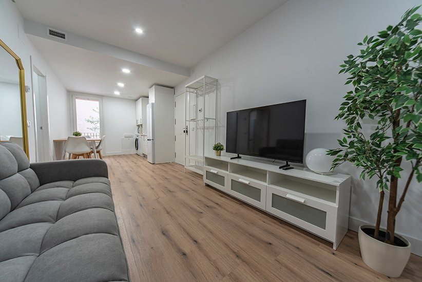 Apartamentos 3 habitaciones Coliving Bajo Salon Cocina 06