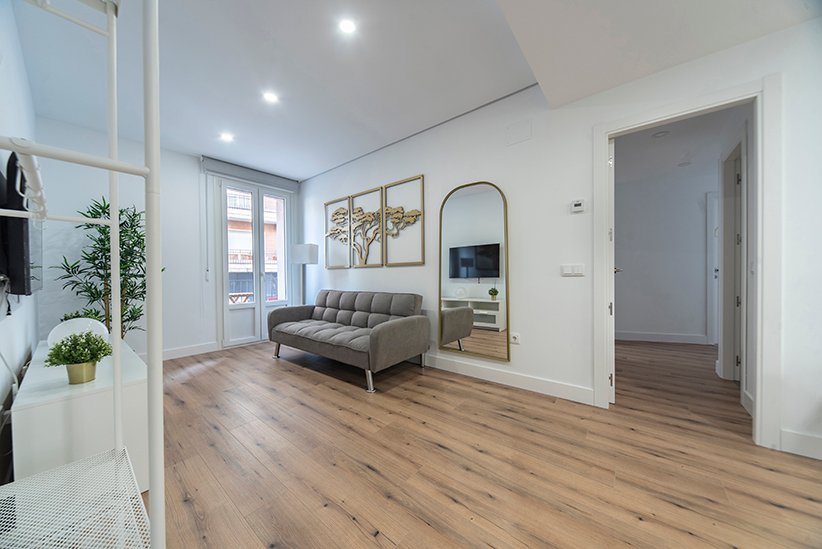 Apartamentos 3 habitaciones Coliving Piso 1o Derecha Salon Cocina 01